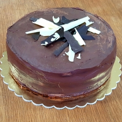 Čokoládový dort bez lepku 2000g Doktor Pekař